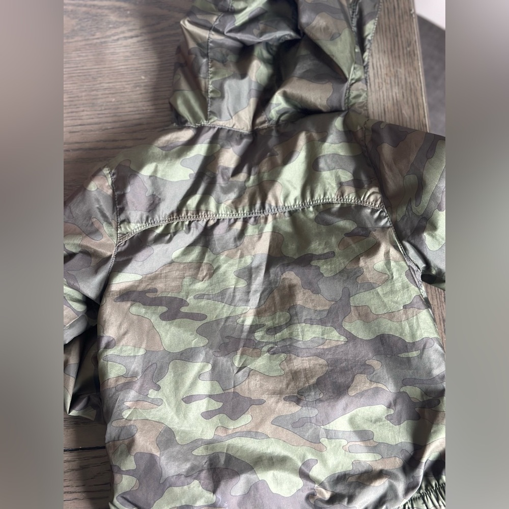 Jacket - Picture 4 of 4